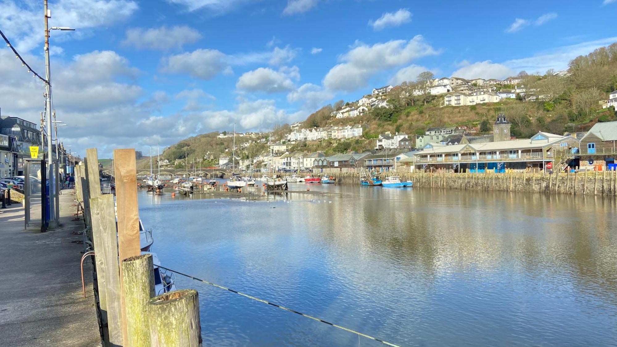 Looe With A View - Entire Apartment With Free Allocated Parking Exterior photo